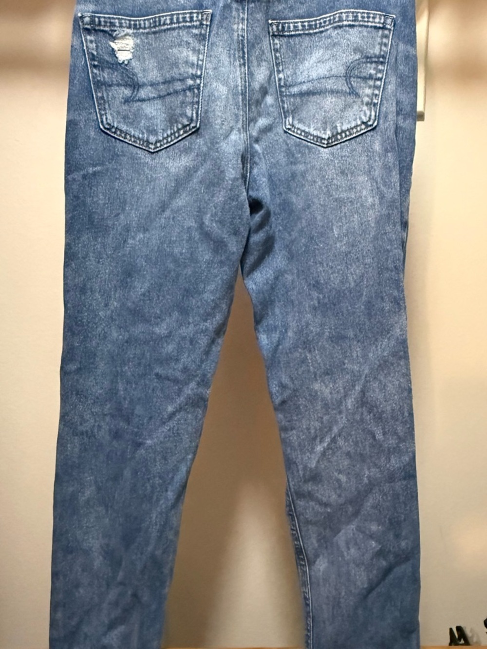 American Eagle Outfitters Slim Straight junior girls Jeans - Medium Blue Wash